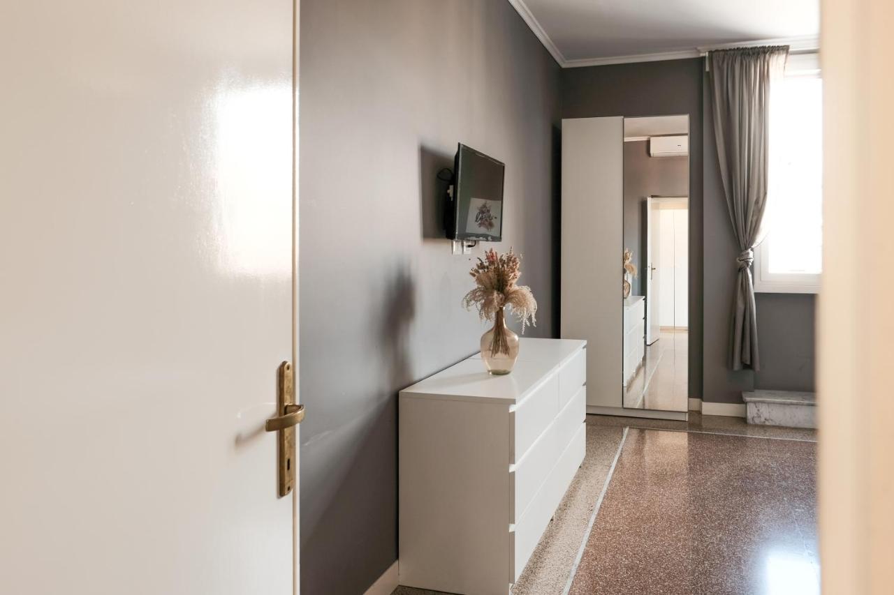 Family Apartment Near Vatican Museum 로마 외부 사진