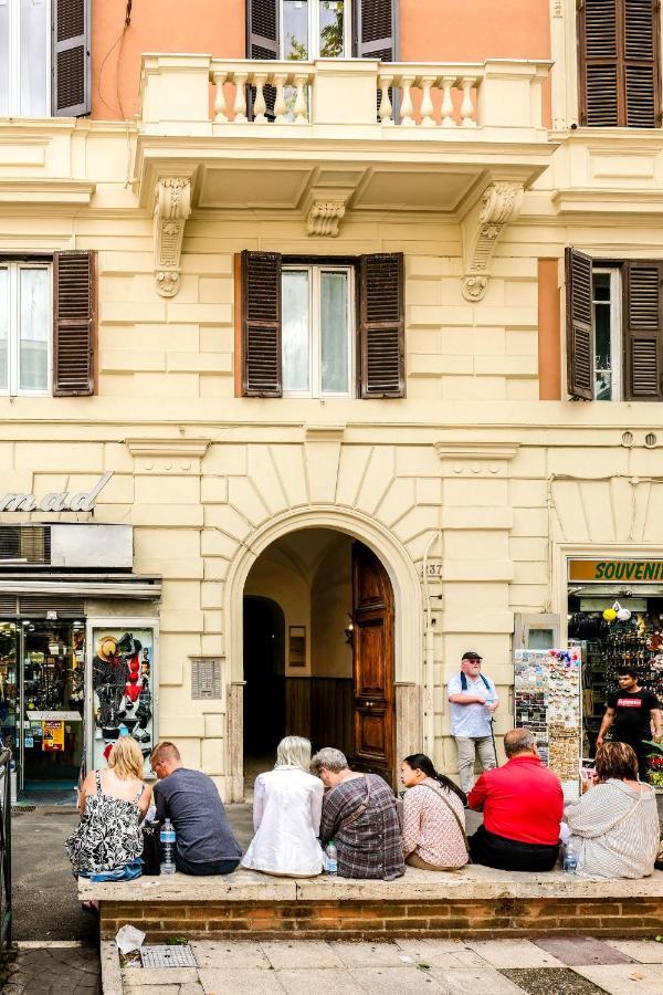 Family Apartment Near Vatican Museum 로마 외부 사진